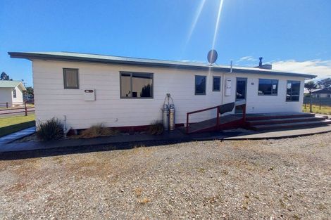 Photo of property in 5 Mcfeely Street, Tuatapere, 9620