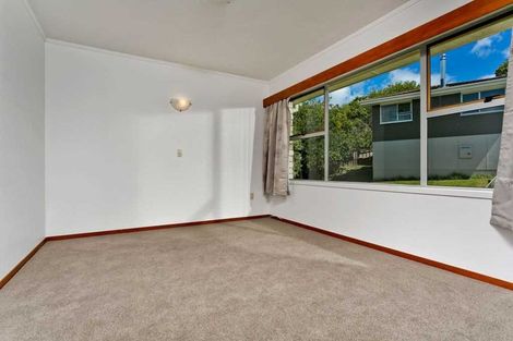 Photo of property in 1/22 Mannering Place, Hillcrest, Auckland, 0627