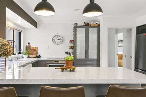 Photo of property in 66 Shepherd Road, Waipahihi, Taupo, 3330