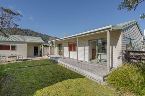 Photo of property in 2 Winderton Way, Pauanui, Hikuai, 3579