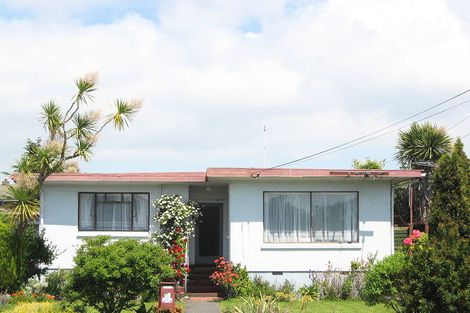 Photo of property in 114 Marlow Road, Aranui, Christchurch, 8061