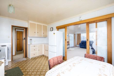 Photo of property in 2 Erica Place, Bell Block, New Plymouth, 4312