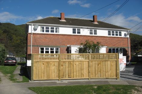 Photo of property in 7 Te Whiti Grove, Waterloo, Lower Hutt, 5011