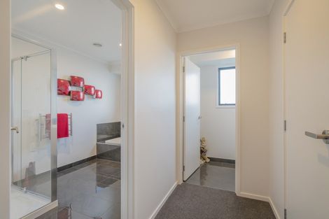 Photo of property in 2 Debenham Drive, Whitianga, 3510