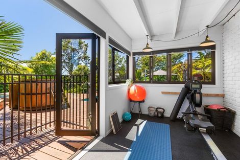 Photo of property in 531 Frankley Road, Hurworth, New Plymouth, 4371