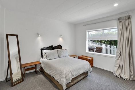 Photo of property in 11b Hine Street, New Plymouth, 4310