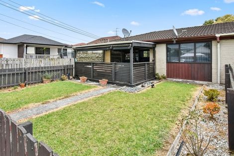 Photo of property in 5/1 Plunket Avenue, Papatoetoe, Auckland, 2104