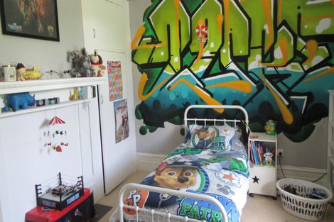 Photo of property in 1 Point Bush Road, Waimate, 7924