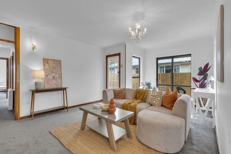 Photo of property in 220 Harewood Road, Bishopdale, Christchurch, 8053