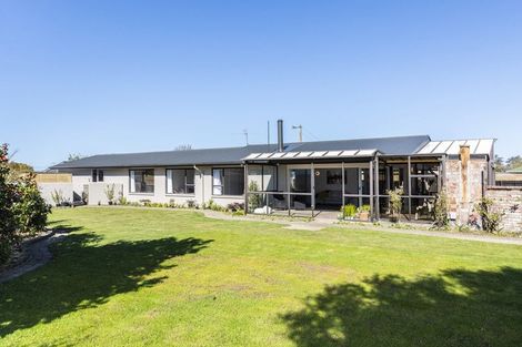 Photo of property in 10 Westerleigh Street, Bishopdale, Christchurch, 8053