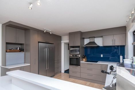 Photo of property in 39 Thatcher Crescent, Crofton Downs, Wellington, 6035