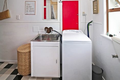 Photo of property in 1/47 Record Street, Fitzroy, New Plymouth, 4312