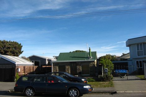 Photo of property in 2/315 Marine Parade, New Brighton, Christchurch, 8061