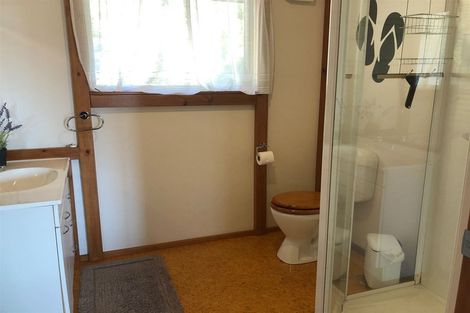 Photo of property in 21 Amelia Crescent, Waikawa, Picton, 7220