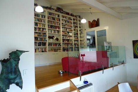 Photo of property in 15 Cavalry Close, Crofton Downs, Wellington, 6035