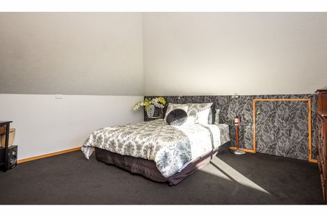 Photo of property in 1a Dulles Place, Papanui, Christchurch, 8053