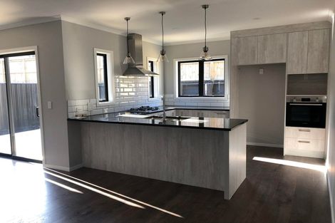 Photo of property in 4/15 Onukutara Place, Huntington, Hamilton, 3281