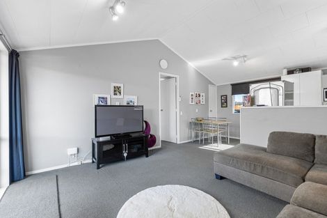 Photo of property in 124b Roberts Line, Kelvin Grove, Palmerston North, 4414