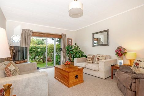 Photo of property in 100 Fox Street, Whataupoko, Gisborne, 4010