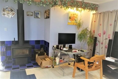 Photo of property in 6 Da Vinci Place, West Harbour, Auckland, 0618