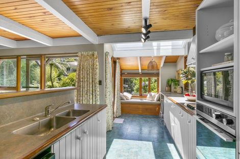 Photo of property in 30 Delhi Crescent, Khandallah, Wellington, 6035