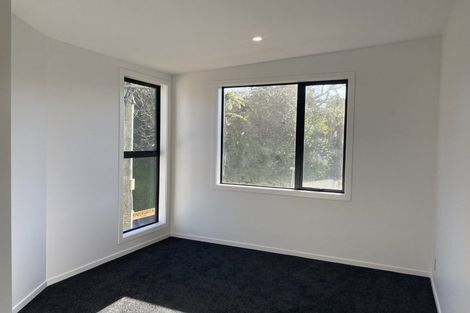 Photo of property in 30a Collins Avenue, Tawa, Wellington, 5028