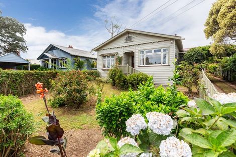 Photo of property in 29 Shackleton Road, Mount Eden, Auckland, 1024