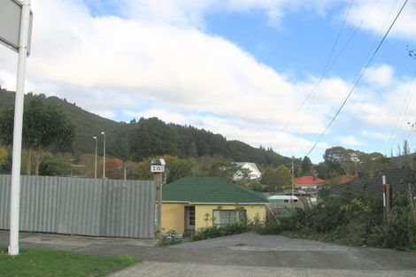 Photo of property in 20 Moores Valley Road, Wainuiomata, Lower Hutt, 5014