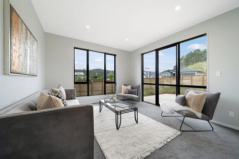 Photo of property in 19 Paihere Street, Huapai, Kumeu, 0810