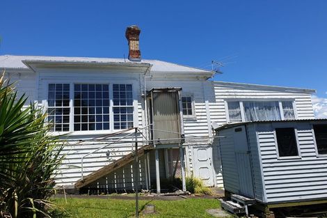 Photo of property in 6 Bloomfield Place, Epsom, Auckland, 1023