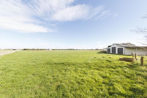 Photo of property in 413 Milson Line, Milson, Palmerston North, 4478