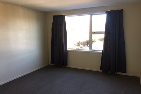 Photo of property in 2/8a Elmwood Road, Strowan, Christchurch, 8052