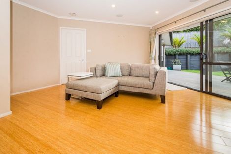Photo of property in 26 Kilkelly Avenue, Pinehill, Auckland, 0632