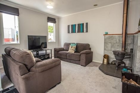 Photo of property in 7 Handley Place, Onerahi, Whangarei, 0110