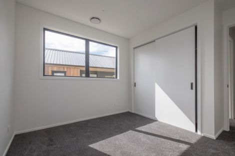 Photo of property in 33 Obelisk Street, Wanaka, 9305