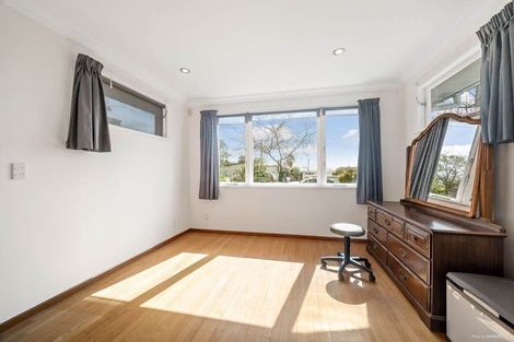 Photo of property in 7 Tamahere Drive, Glenfield, Auckland, 0629