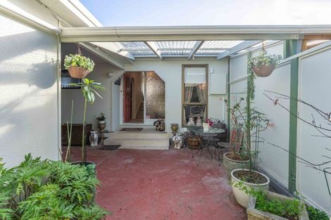 Photo of property in 28a He Awa Crescent, Waikanae, 5036