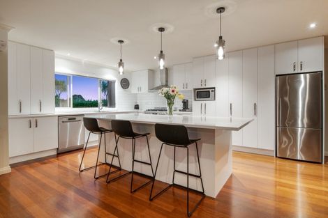 Photo of property in 240 Three Oaks Drive, Dairy Flat, Albany, 0794