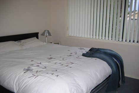 Photo of property in 7 Richard Hill Close, Fairview Heights, Auckland, 0632