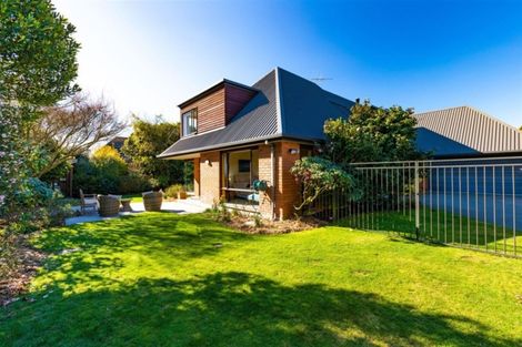 Photo of property in 23 Ilam Park Place, Ilam, Christchurch, 8041