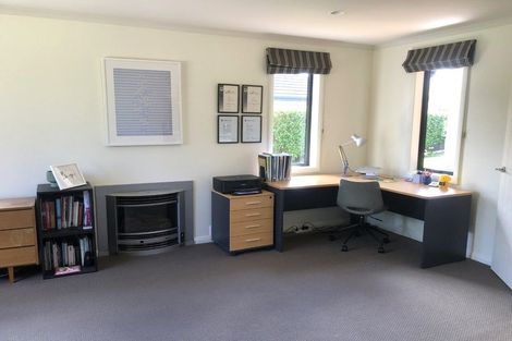 Photo of property in 87 Saint James Drive, Huntington, Hamilton, 3210