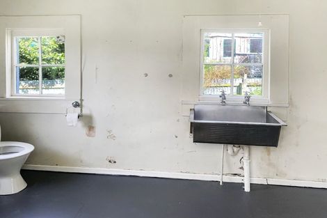 Photo of property in 6 Carlson Street, Dannevirke, 4930