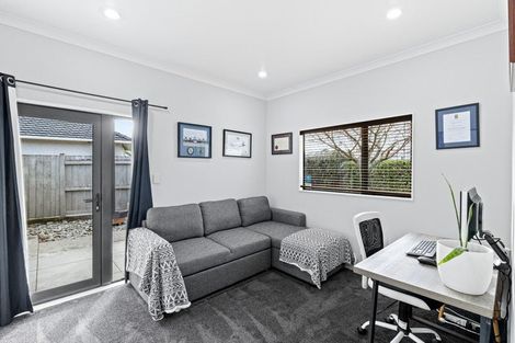 Photo of property in 2 Pharazyn Street, Feilding, 4702