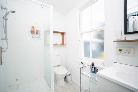 Photo of property in 35 Waldegrave Street, Palmerston North, 4410