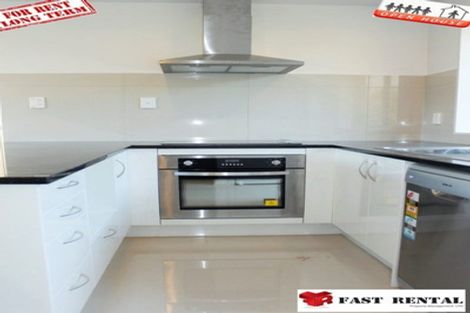 Photo of property in 132 Rangatira Road, Beach Haven, Auckland, 0626