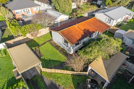 Photo of property in 193a Whites Line East, Waiwhetu, Lower Hutt, 5010