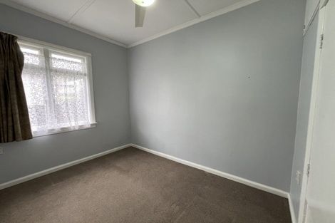Photo of property in 29 Winston Avenue, Hokowhitu, Palmerston North, 4410