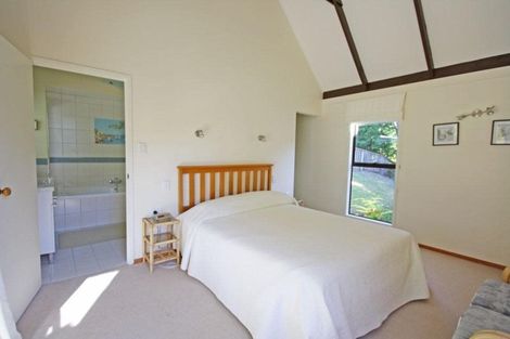 Photo of property in 128 Oratia Place, Onemana, Whangamata, 3691