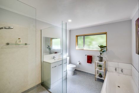 Photo of property in 16 Lucknow Terrace, Hospital Hill, Napier, 4110