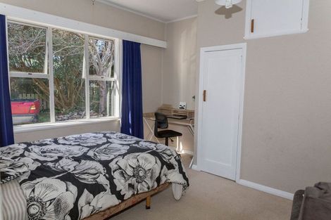 Photo of property in 6 Smith Street, Dannevirke, 4930
